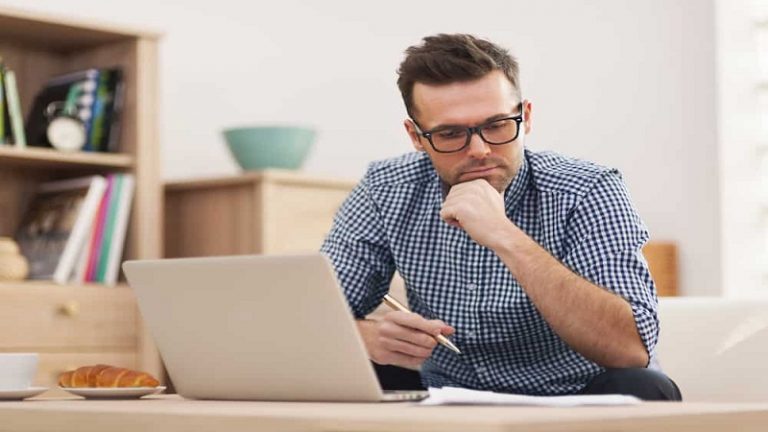 How to Avoid Using Technology as an Excuse for Procrastination | VinaGecko